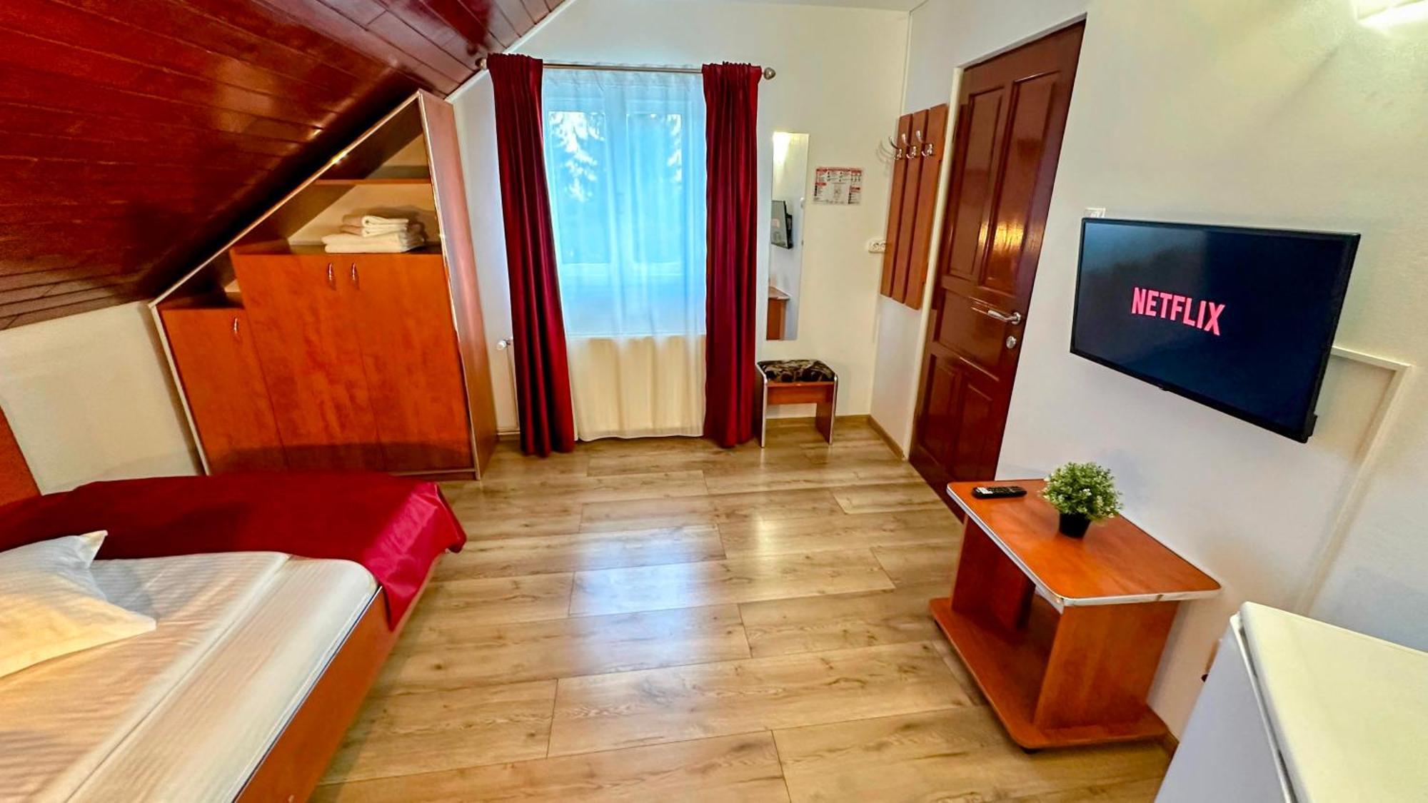 Hotel Valea Alba View - Self Check-In Buşteni Zewnętrze zdjęcie