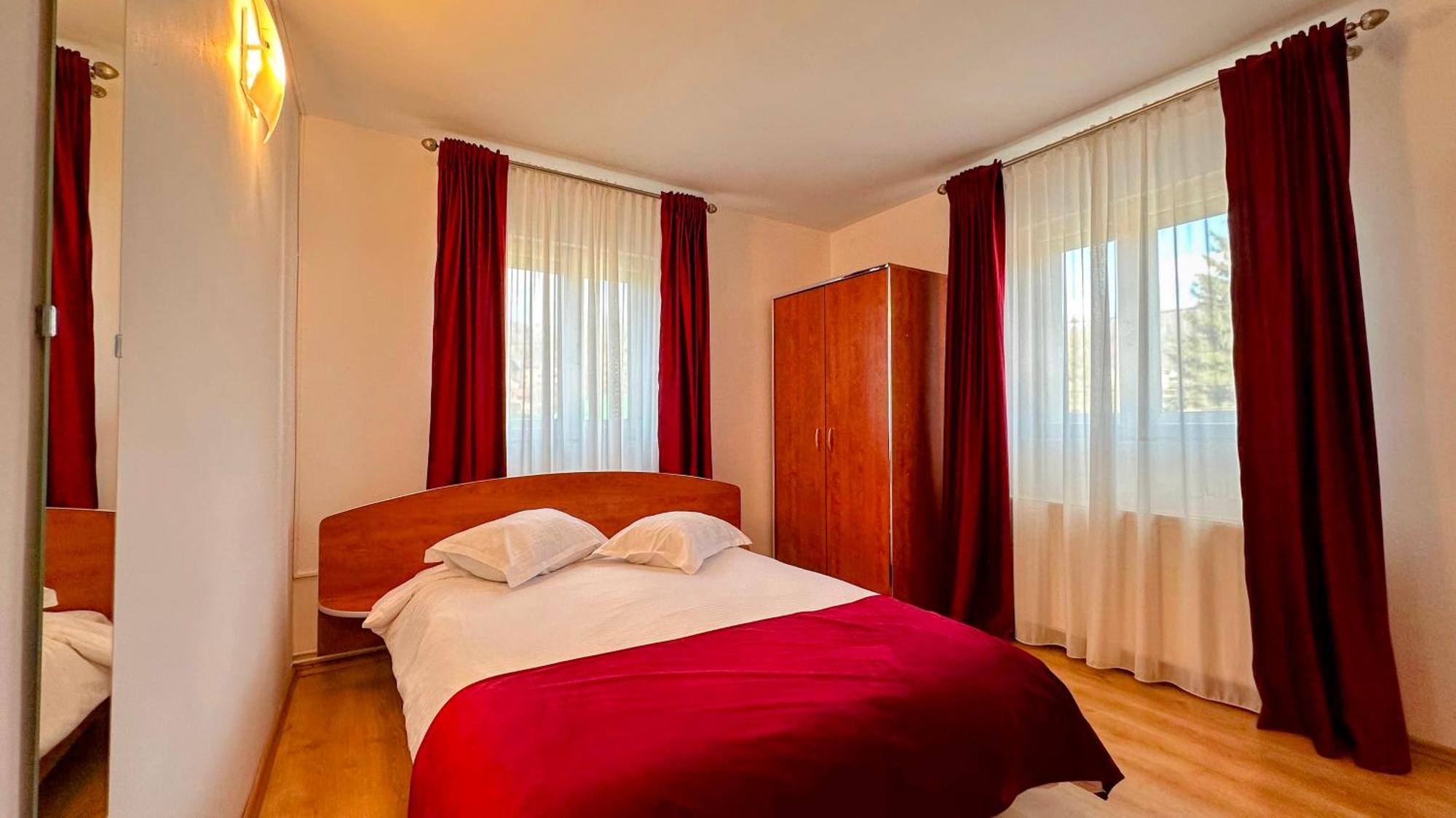 Hotel Valea Alba View - Self Check-In Buşteni Zewnętrze zdjęcie