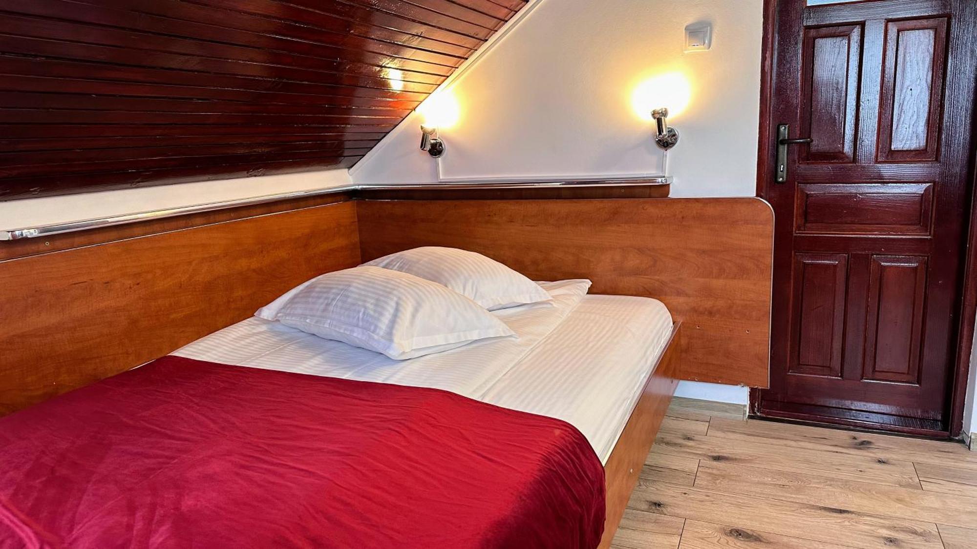 Hotel Valea Alba View - Self Check-In Buşteni Zewnętrze zdjęcie